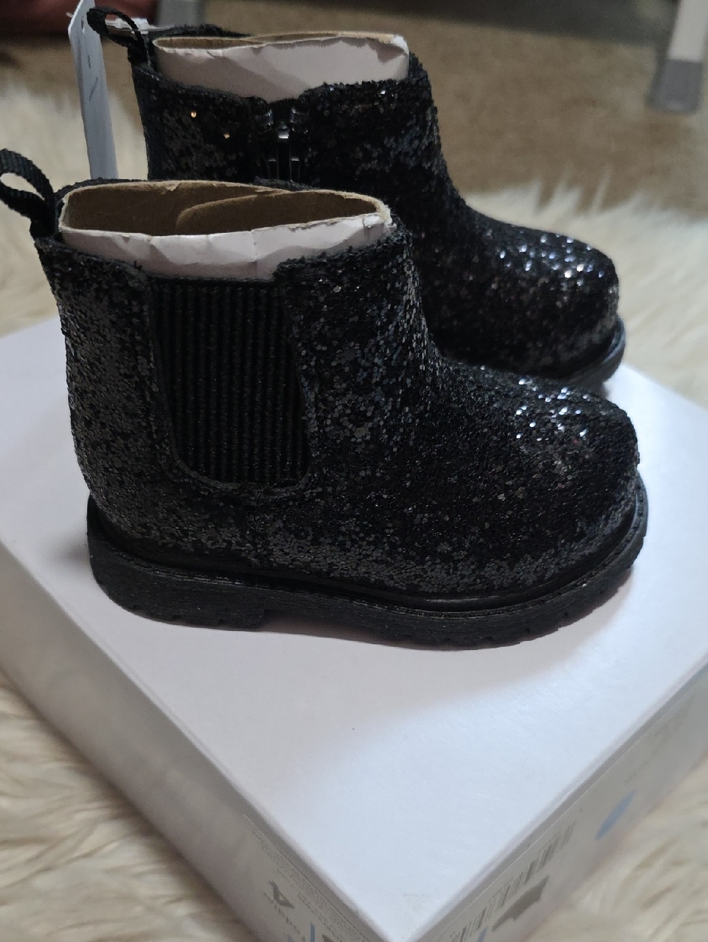 NWT Carter's Bessy Sparkle Boots- Size 4